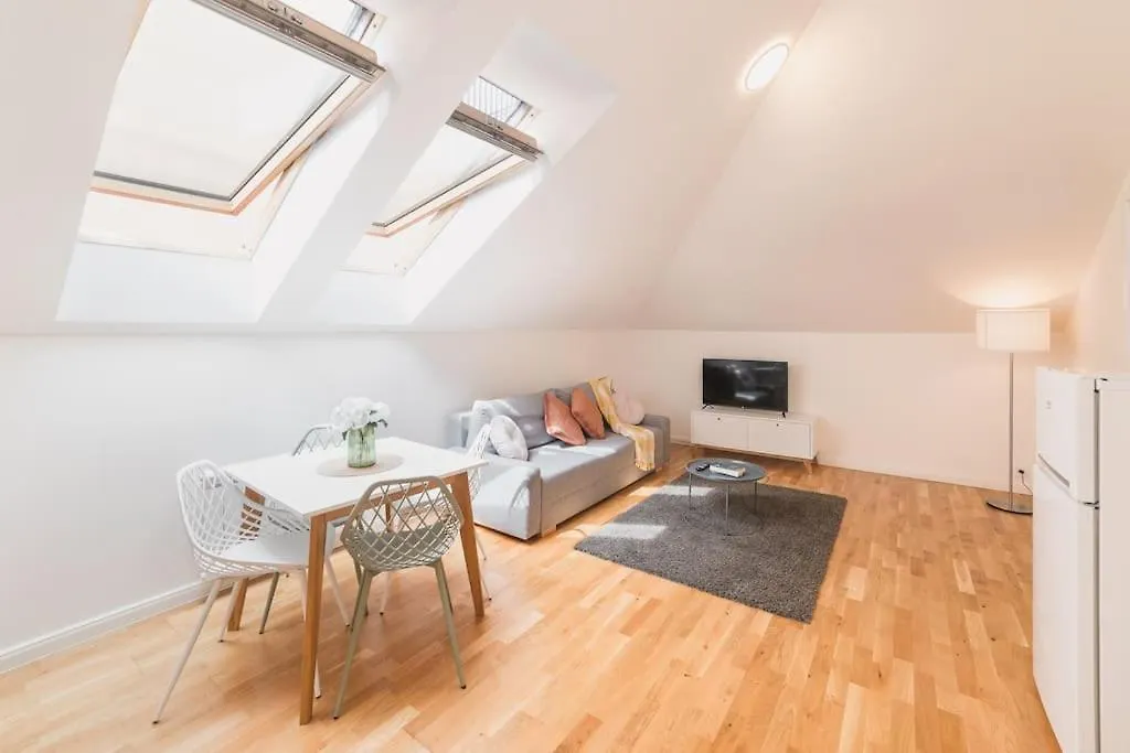 Imperial Loft Apartment Praga